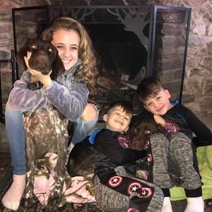 Meet your Posher, Denielle